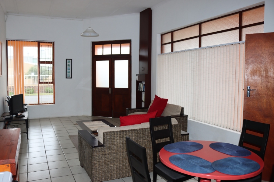 7 Bedroom Property for Sale in Kleinmond Western Cape